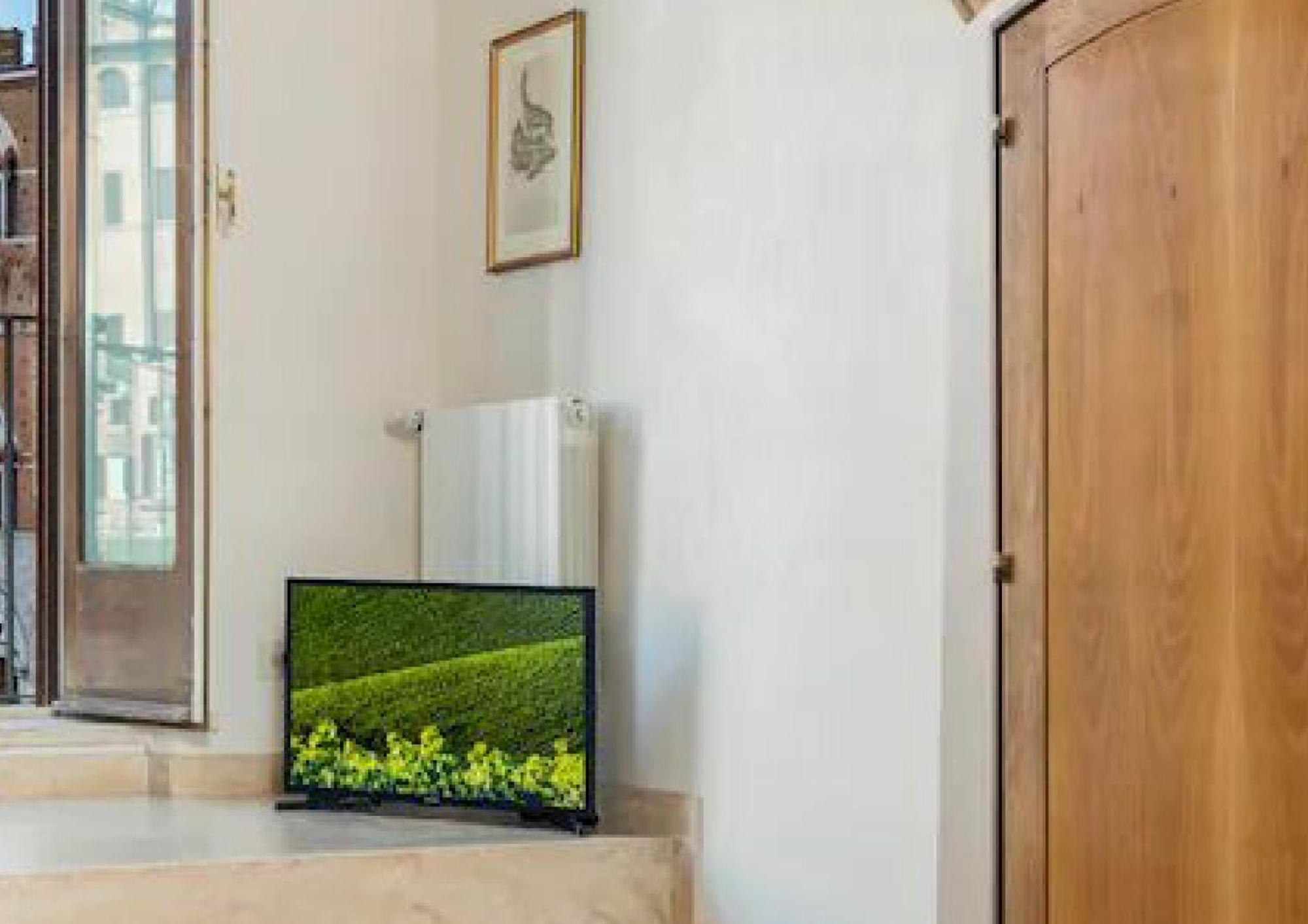 The Balcony Suite - Affaccio Su Piazza Del Campo Siena Kültér fotó